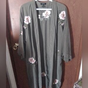 Miss Me embroidered Kimono